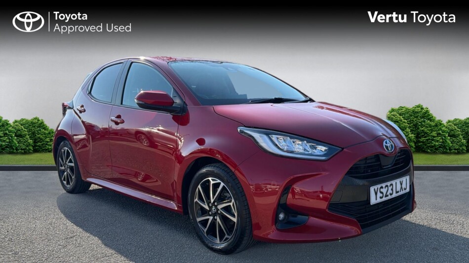 Toyota Yaris 1.5 Hybrid Design 5dr CVT Hybrid Hatchback